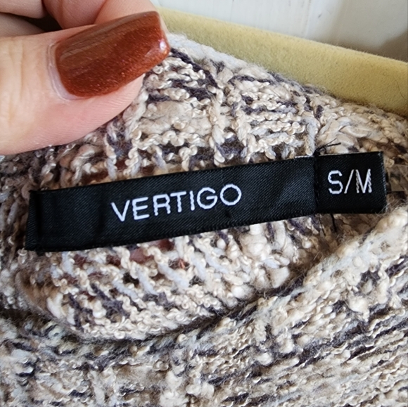VERTIGO Poncho Sweater, Sz S - Picture 3 of 7